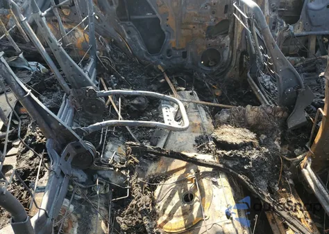 2013 Subaru Outback 2.5I Limited z USA, uszkodzony, nr VIN 4S4BRCSC7D3317913